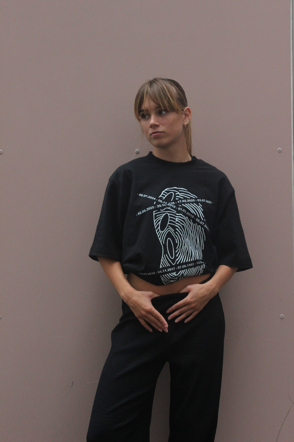 EVIDENCE - T-Shirt Black